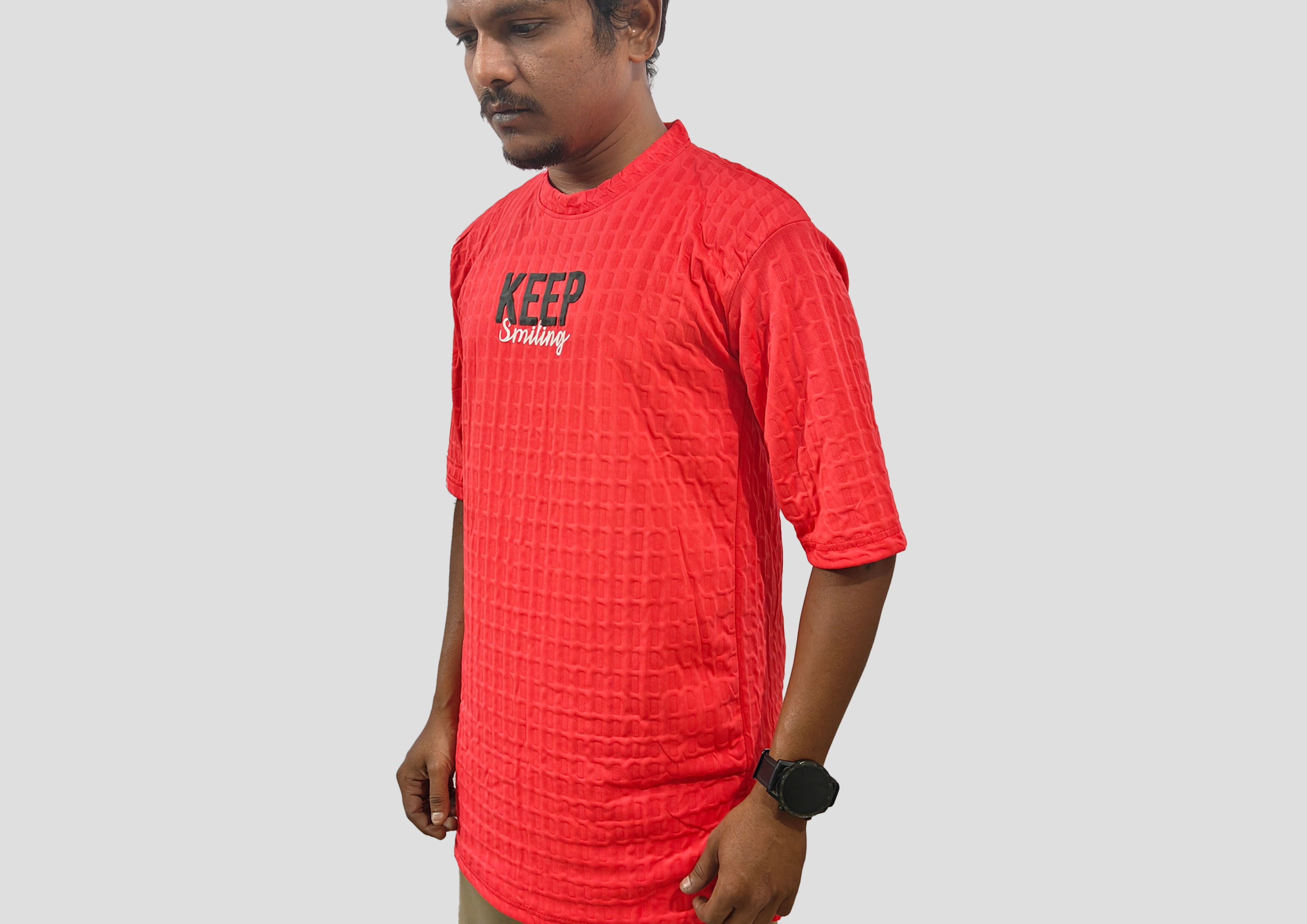 Red Textured “Keep Smiling” Printed Half Sleeve Round Neck T-Shirt for Men – Trisholic